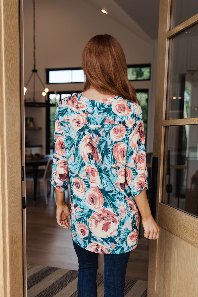 Shopin La Whisked Away Floral Top Ave Shops